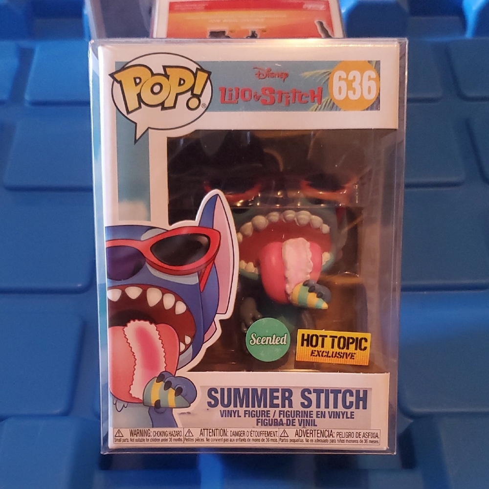 Disney Lilo & Stitch Summer Stitch #636 Funko Pop Scented Hot Topic Exclusive